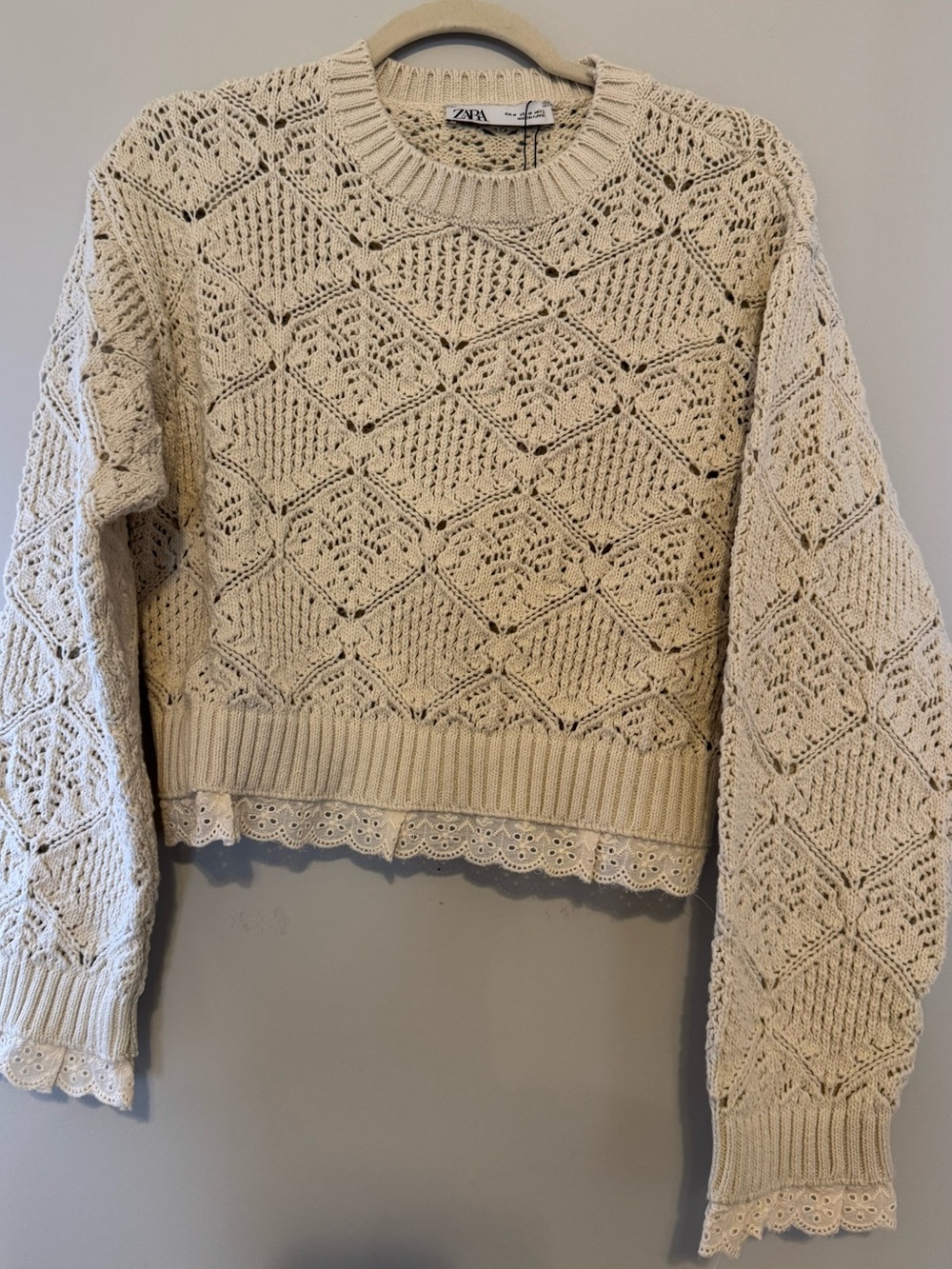 ZARA Cream Open-Knit Crochet Sweater w/ Eyelet Lace Trim – Size M